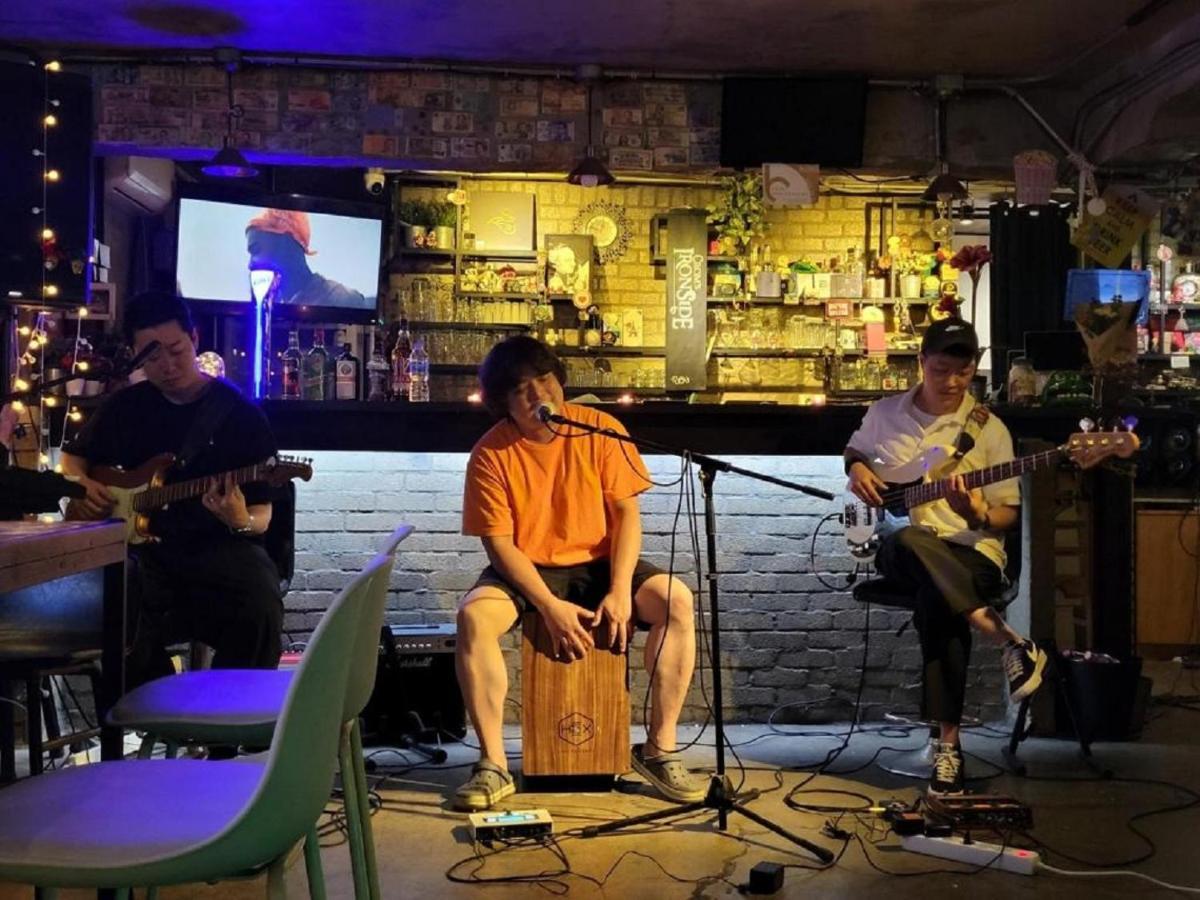 Inno Hostel & Pub Lounge Hongdae Seoul Luaran gambar